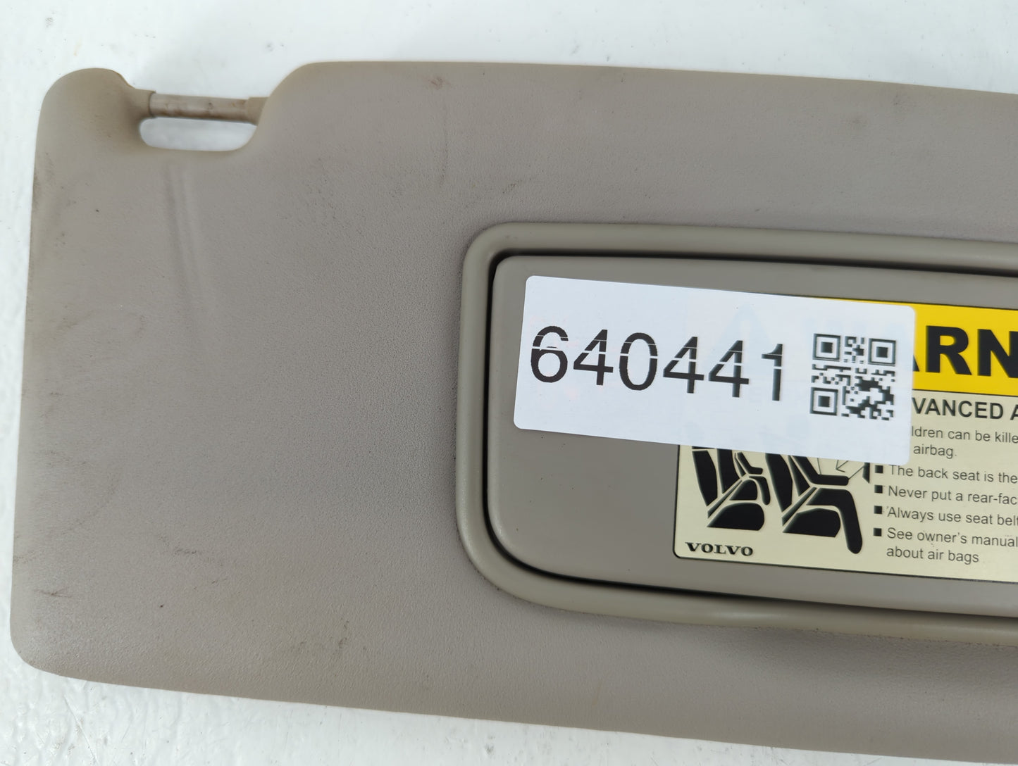 2004-2006 Volvo S40 Sun Visor Shade Replacement Passenger Right Mirror Fits Fits 2004 2005 2006 OEM Used Auto Parts - Oemuse