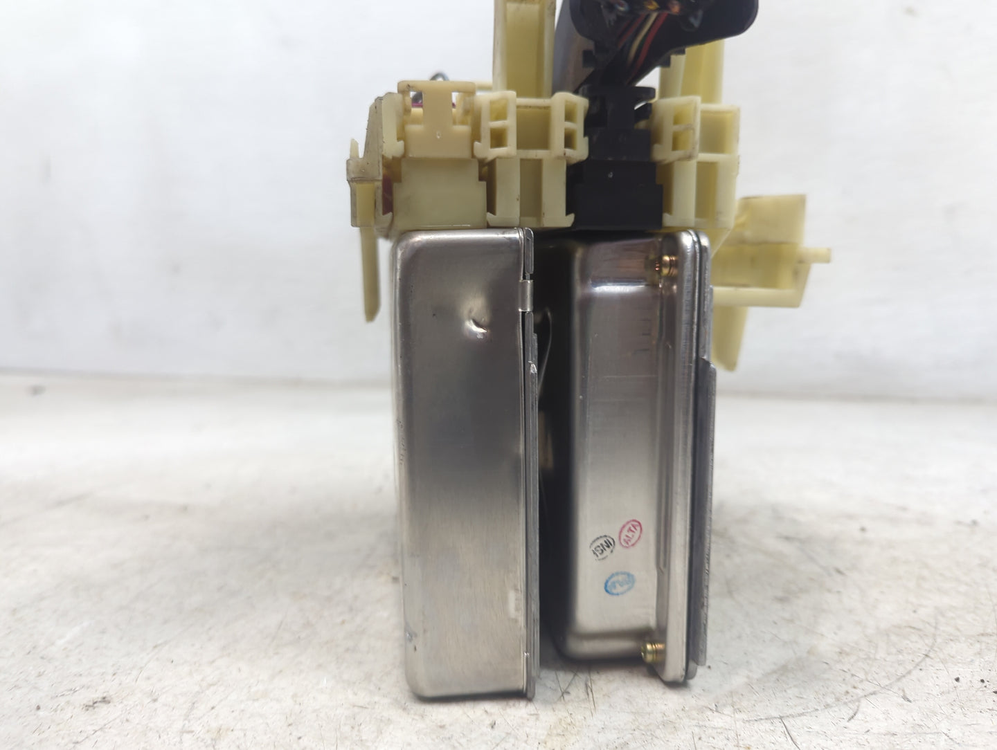 2004 Volvo S60 PCM Engine Control Computer ECU ECM PCU OEM P/N:P09480761 1T0605A00, 08627148 Fits OEM Used Auto Parts - Oemu