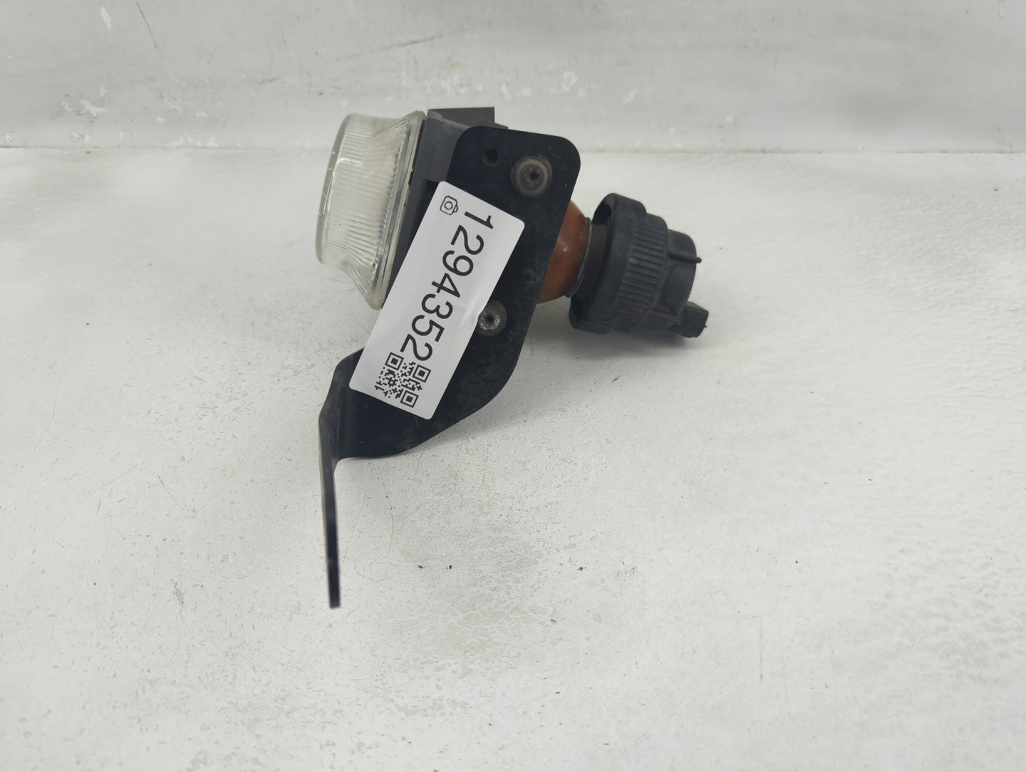 Volvo S70 Driver Left Oem Fog Light Lamp - Oemusedautoparts1.com