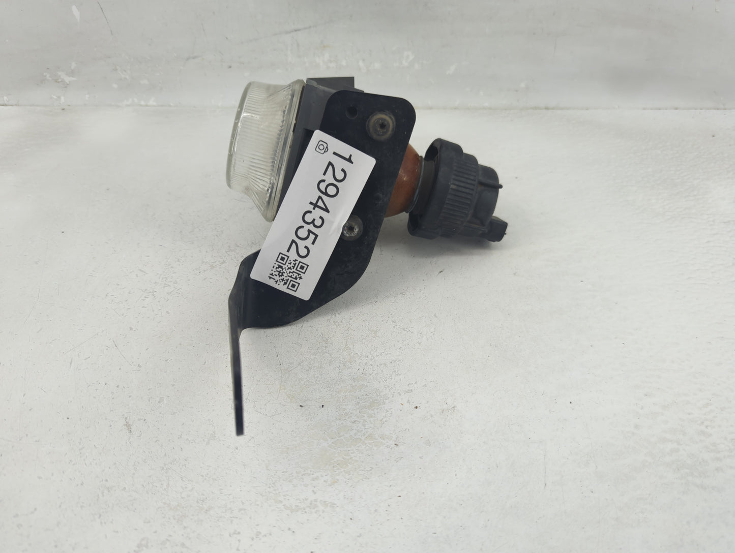 Volvo S70 Driver Left Oem Fog Light Lamp - Oemusedautoparts1.com
