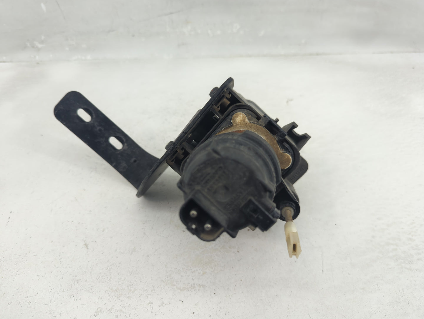 Volvo S70 Driver Left Oem Fog Light Lamp - Oemusedautoparts1.com