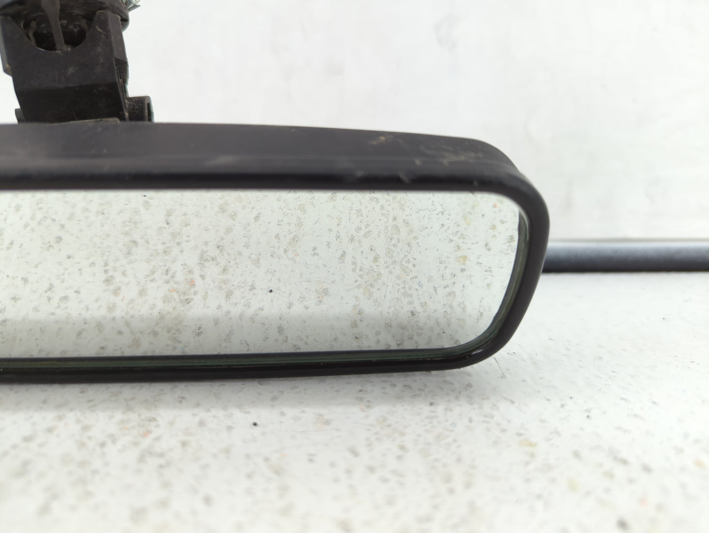 2004 Volvo V40 Interior Rear View Mirror Replacement OEM P/N:E11015478 Fits OEM Used Auto Parts - Oemusedautoparts1.com