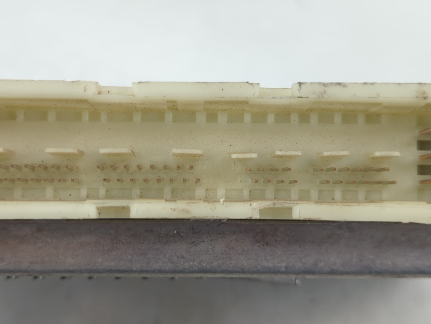Volvo V60 Chassis Control Module Ccm Bcm Body Control P09480761 - Oemusedautoparts1.com