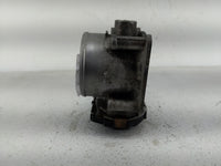 2004 Volvo V60 Throttle Body P/N:8677796 Fits Fits 2003 OEM Used Auto Parts - Oemusedautoparts1.com