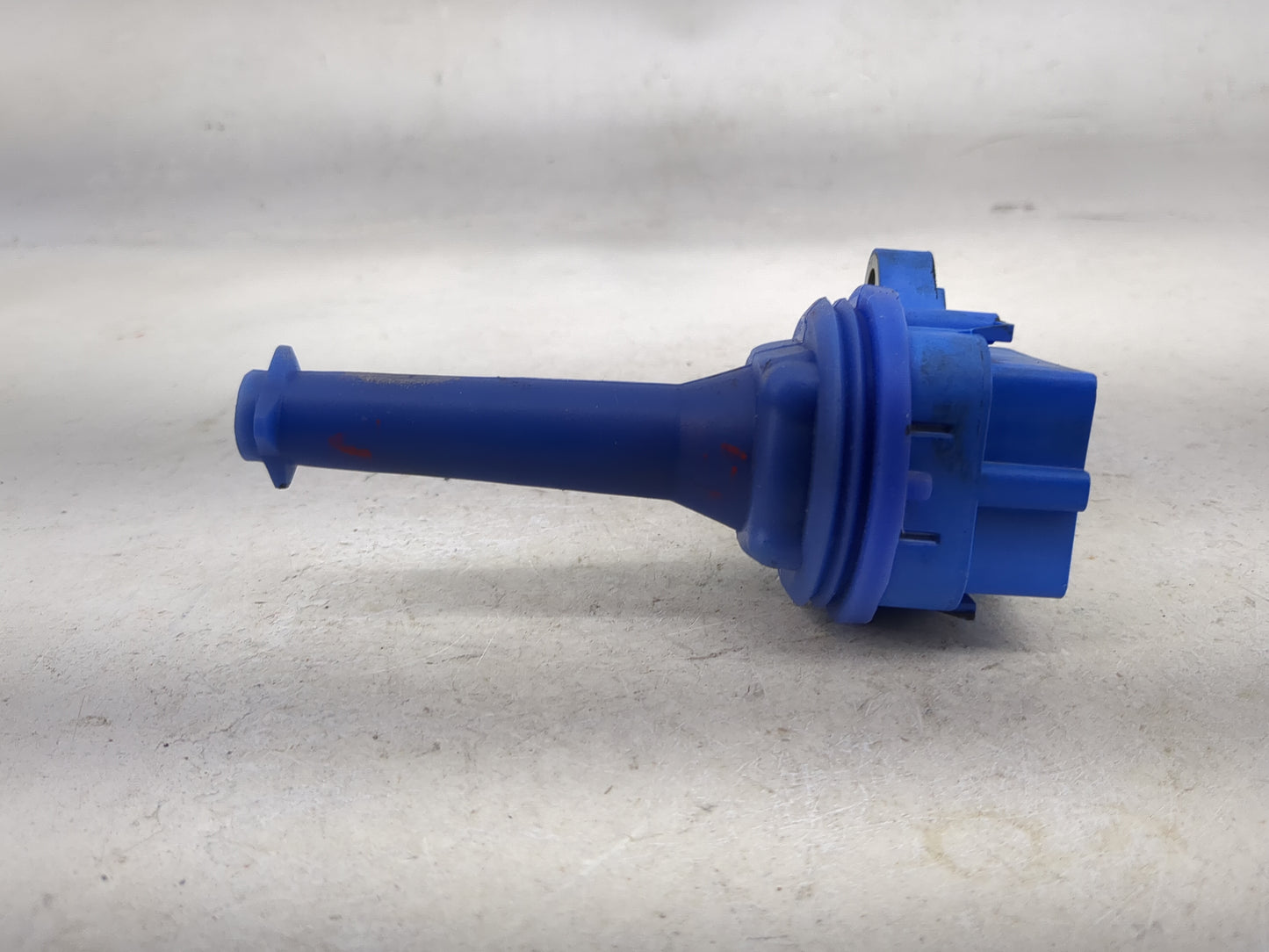 2004 Volvo V70 Ignition Coil Igniter Pack - Oemusedautoparts1.com
