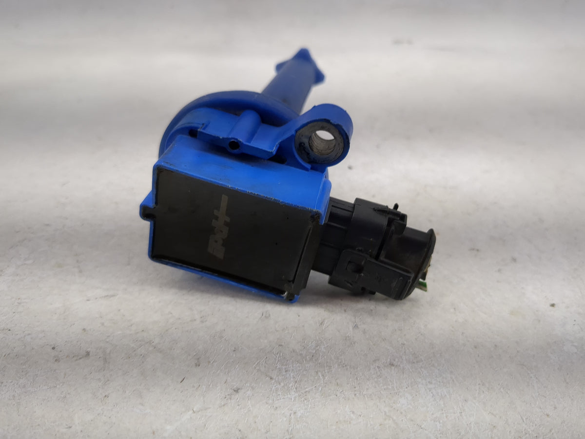 2004 Volvo V70 Ignition Coil Igniter Pack 1482247 - Oemusedautoparts1.com