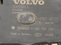 2004 Volvo V70 Throttle Body P/N:30650013 0 280 750 103 Fits OEM Used Auto Parts - Oemusedautoparts1.com