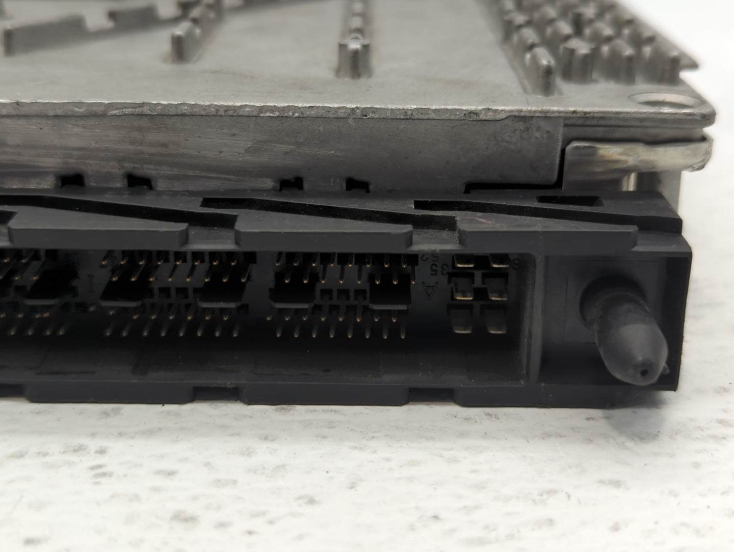 2004 Volvo V70 PCM Engine Control Computer ECU ECM PCU OEM P/N:0261207856 08675759 Fits Fits 2003 OEM Used Auto Parts - Oemu