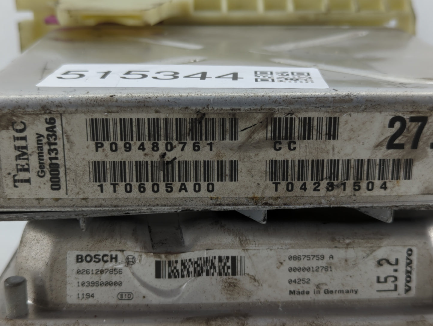 2004 Volvo V70 PCM Engine Control Computer ECU ECM PCU OEM P/N:P09480761 Fits Fits 2003 OEM Used Auto Parts - Oemusedautopar