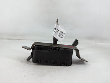 2004 Volvo V70 Rear Lid Wiper Motor P/N:8620959 0 390 206 219 Fits OEM Used Auto Parts - Oemusedautoparts1.com