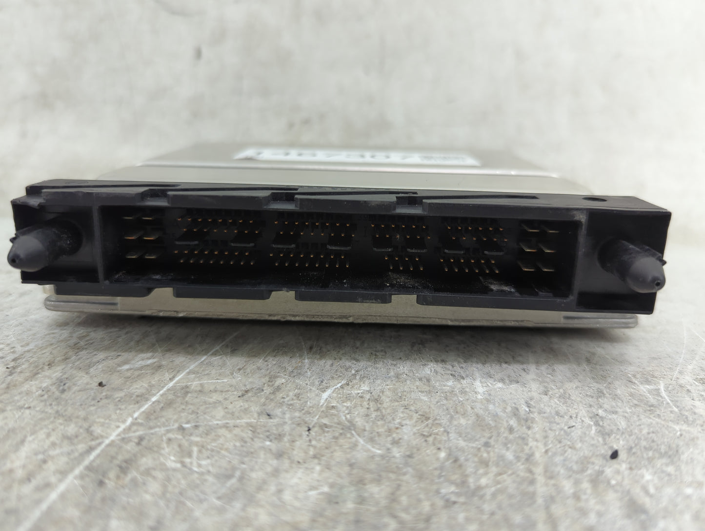 2004 Volvo Volvo 60 Series PCM Engine Control Computer ECU ECM PCU OEM P/N:08675760 A 0261207712 Fits Fits 2002 2003 OEM Use