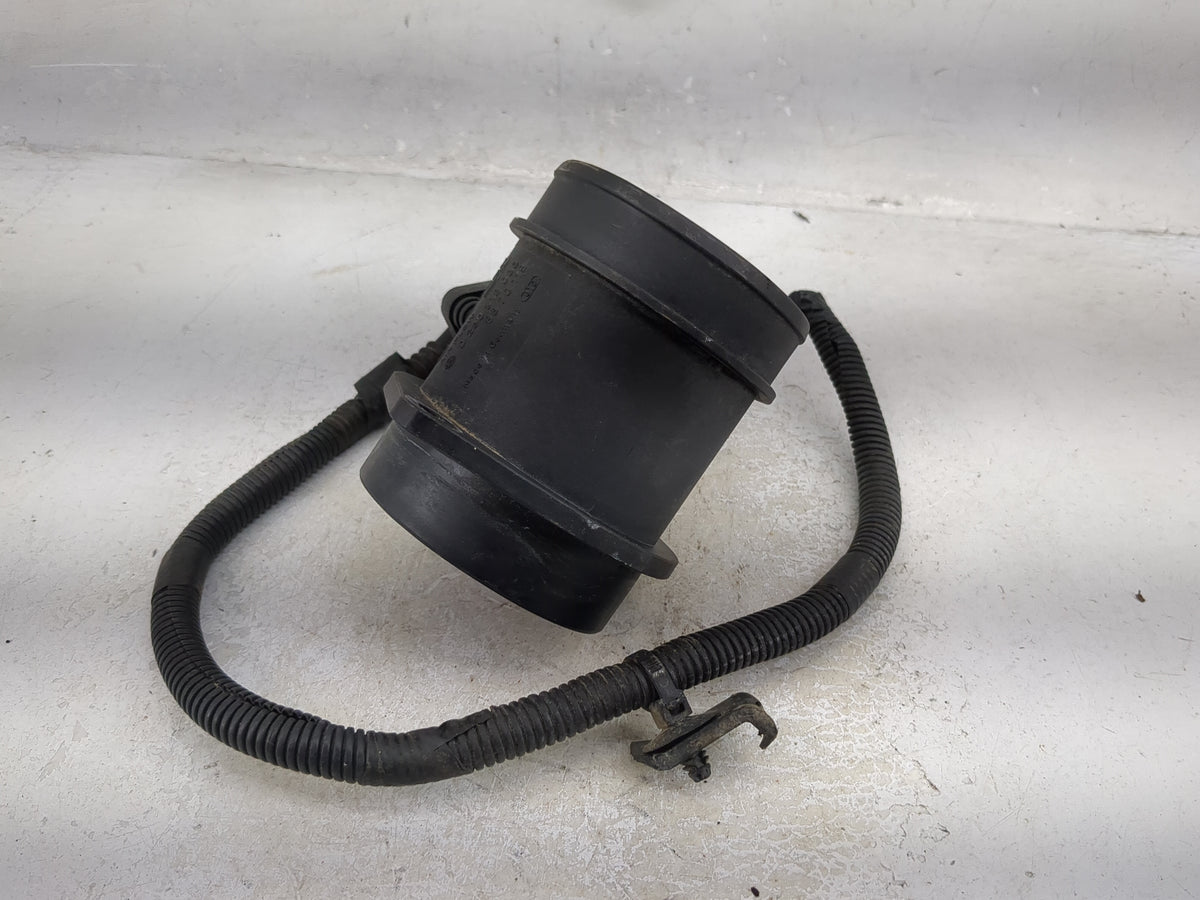 2003-2007 Volvo Xc70 Mass Air Flow Meter Maf 1500631 - Oemusedautoparts1.com