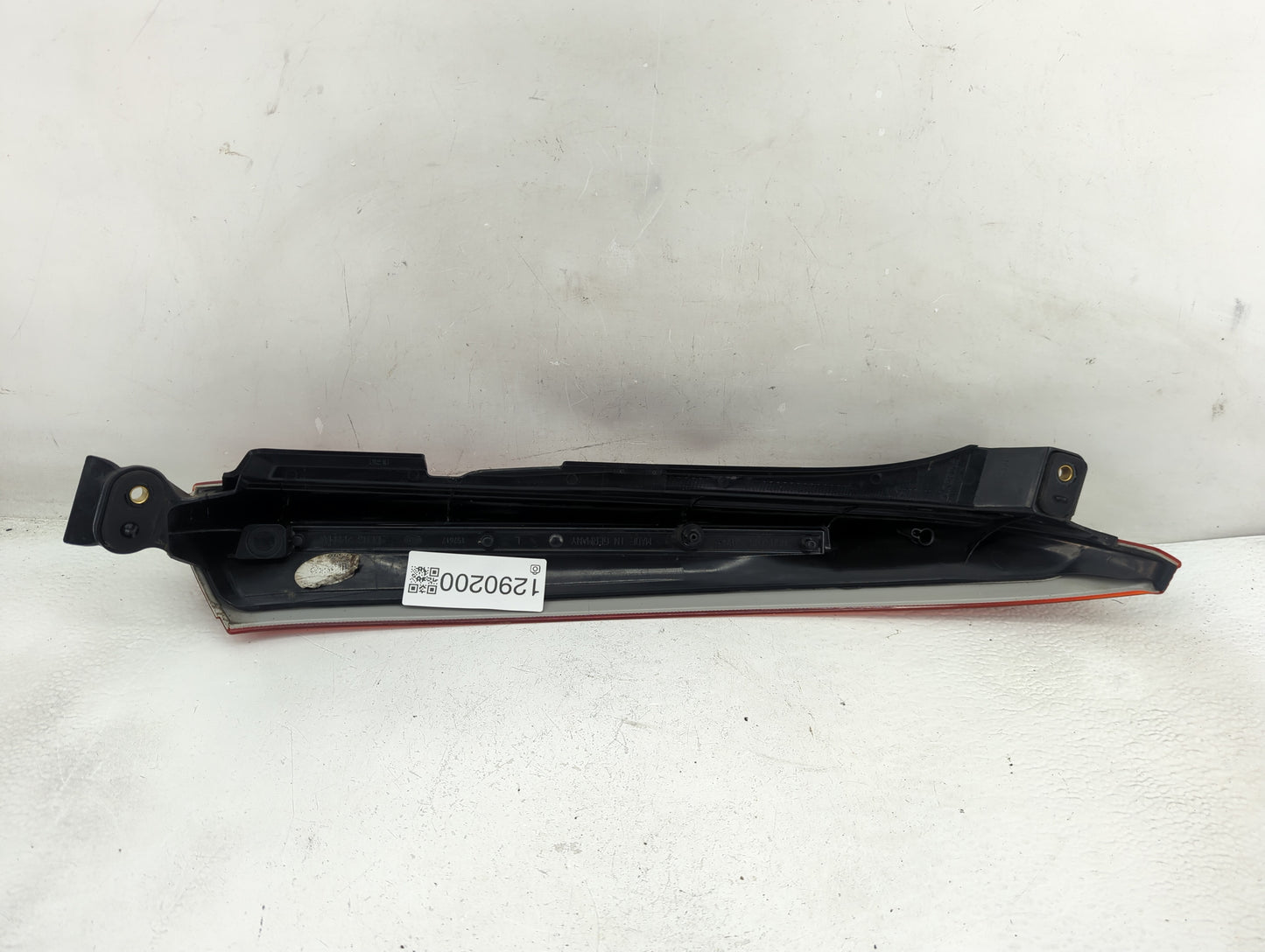 2003-2006 Volvo Xc90 Tail Light Assembly Driver Left OEM P/N:157617 Fits Fits 2003 2004 2005 2006 OEM Used Auto Parts - Oemu