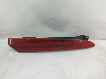 2003-2006 Volvo Xc90 Tail Light Assembly Passenger Right OEM P/N:157618 Fits Fits 2003 2004 2005 2006 OEM Used Auto Parts - 