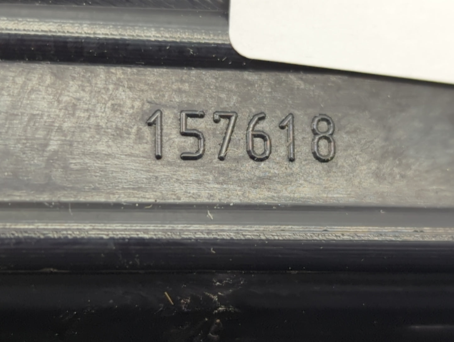 2003-2006 Volvo Xc90 Tail Light Assembly Passenger Right OEM P/N:157618 Fits Fits 2003 2004 2005 2006 OEM Used Auto Parts - 