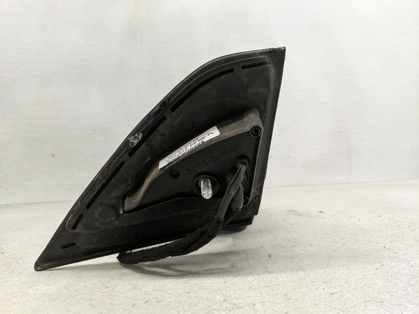 2003-2006 Volvo Xc90 Side Mirror Replacement Driver Left View Door Mirror P/N:E11015799 Fits Fits 2003 2004 2005 2006 OEM Us