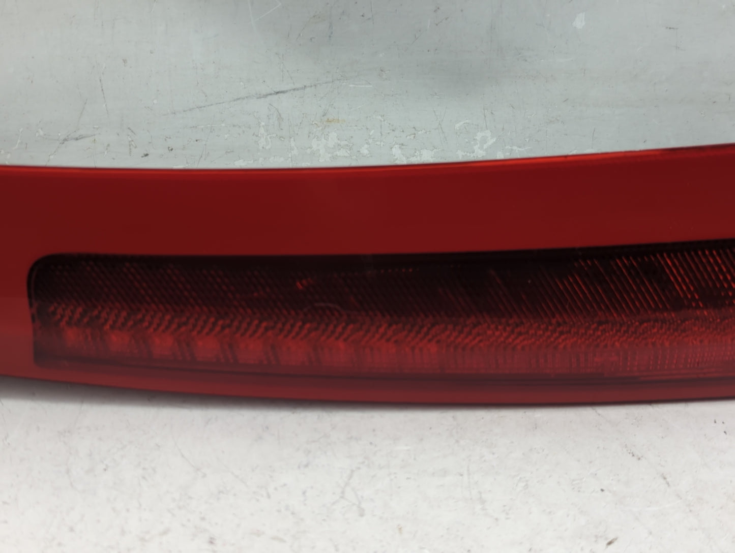 2003-2006 Volvo Xc90 Tail Light Assembly Passenger Right OEM P/N:157618 Fits Fits 2003 2004 2005 2006 OEM Used Auto Parts - 