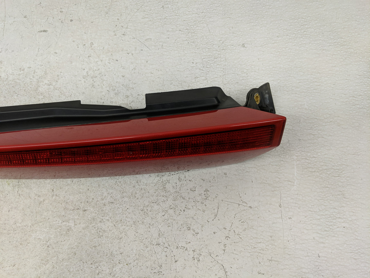 2003-2006 Volvo Xc90 Tail Light Assembly Driver Left OEM P/N:157617 Fits Fits 2003 2004 2005 2006 OEM Used Auto Parts - Oemu