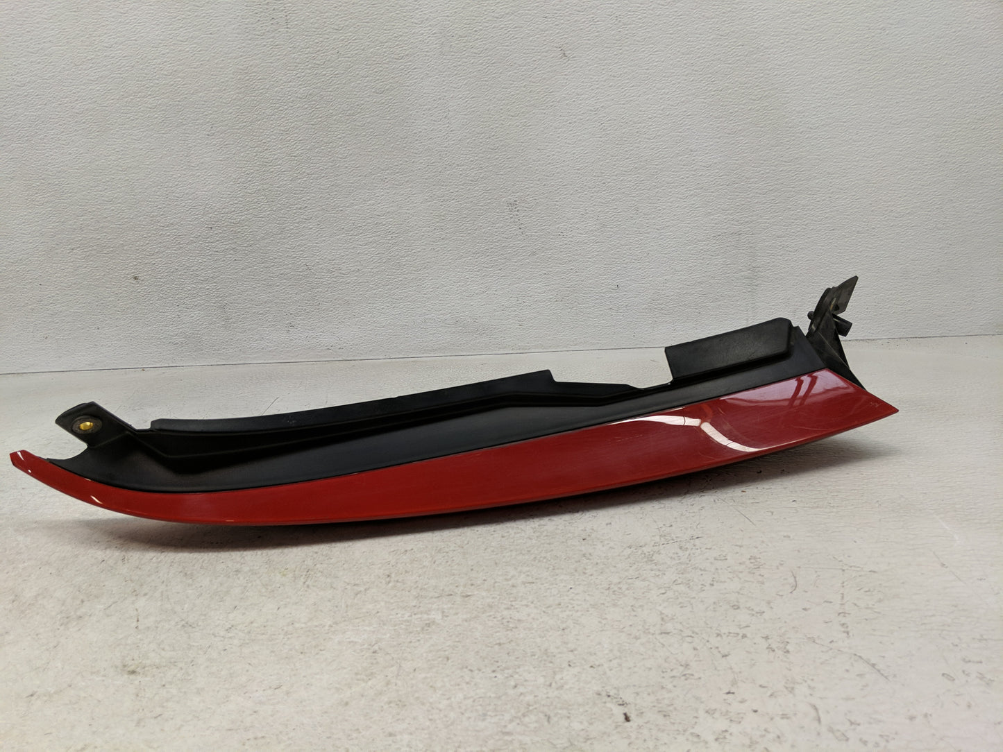 2003-2006 Volvo Xc90 Tail Light Assembly Driver Left OEM P/N:157617 Fits Fits 2003 2004 2005 2006 OEM Used Auto Parts - Oemu