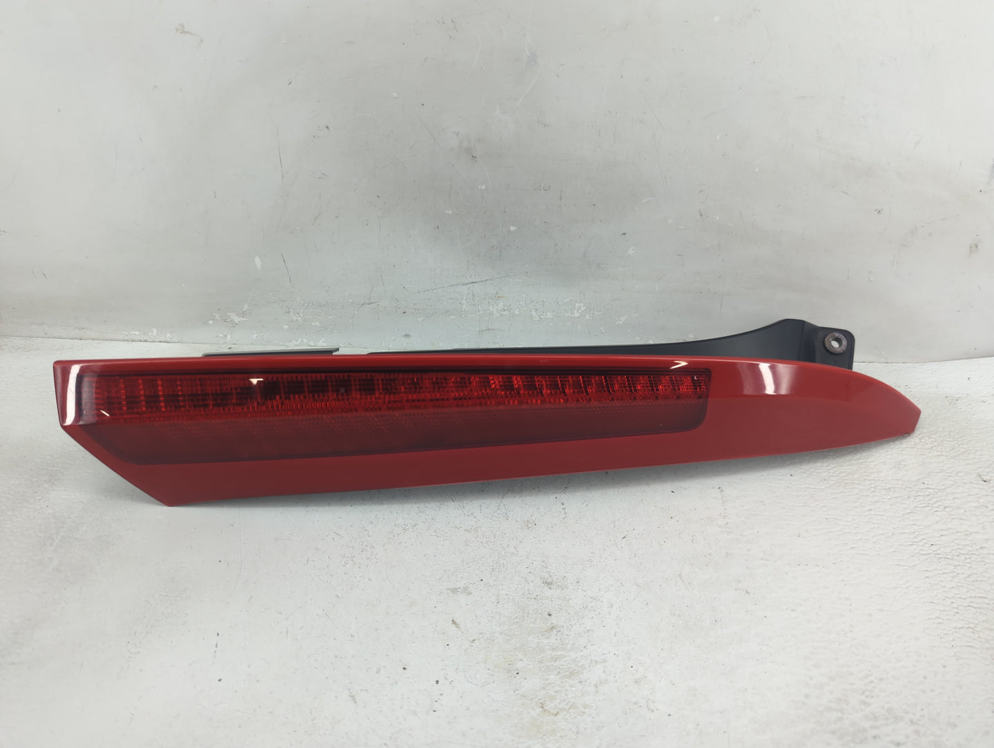 2003-2006 Volvo Xc90 Tail Light Assembly Passenger Right OEM P/N:157618 9483772 Fits Fits 2003 2004 2005 2006 OEM Used Auto 