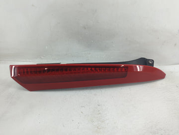 2003-2006 Volvo Xc90 Tail Light Assembly Passenger Right OEM P/N:157618 9483772 Fits Fits 2003 2004 2005 2006 OEM Used Auto 