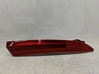 2003-2006 Volvo Xc90 Tail Light Assembly Passenger Right OEM P/N:9483772 Fits Fits 2003 2004 2005 2006 OEM Used Auto Parts -