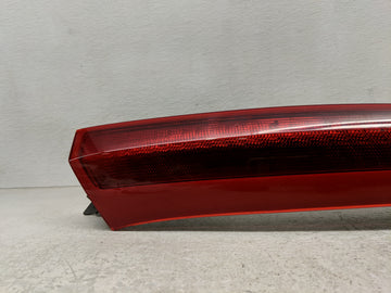2003-2006 Volvo Xc90 Tail Light Assembly Passenger Right OEM P/N:9483772 Fits Fits 2003 2004 2005 2006 OEM Used Auto Parts