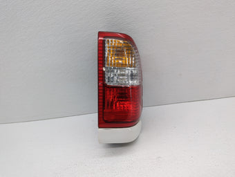 compare product 2003-2006 Volvo Xc90 Tail Light Assembly Passenger Right OEM P/N:9483772 30678221 Fits Fits 2003 2004 2005 2006 OEM Used Auto Parts