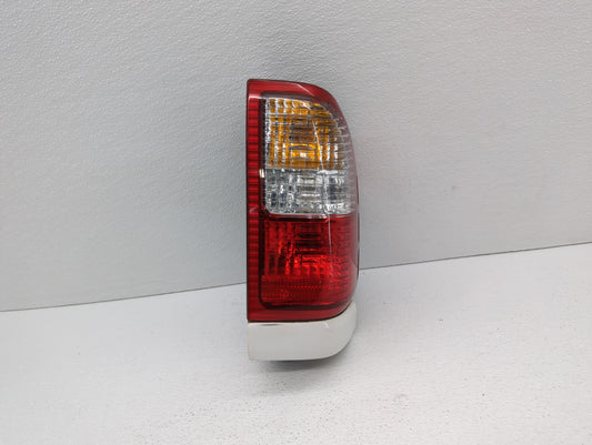 2003-2006 Volvo Xc90 Tail Light Assembly Passenger Right OEM P/N:9483772 30678221 Fits Fits 2003 2004 2005 2006 OEM Used Aut