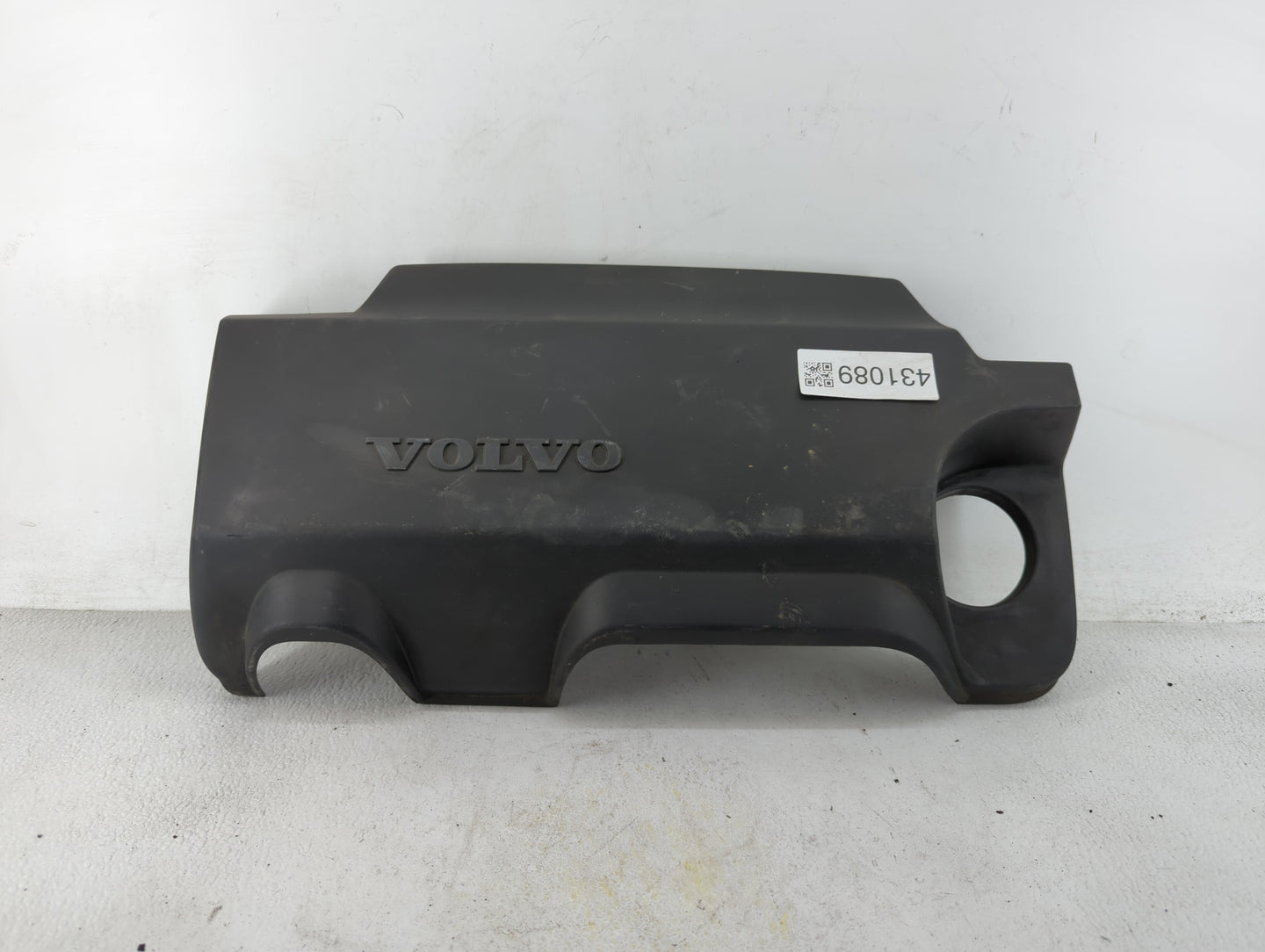 2004 Volvo Xc90 Engine Cover - Oemusedautoparts1.com