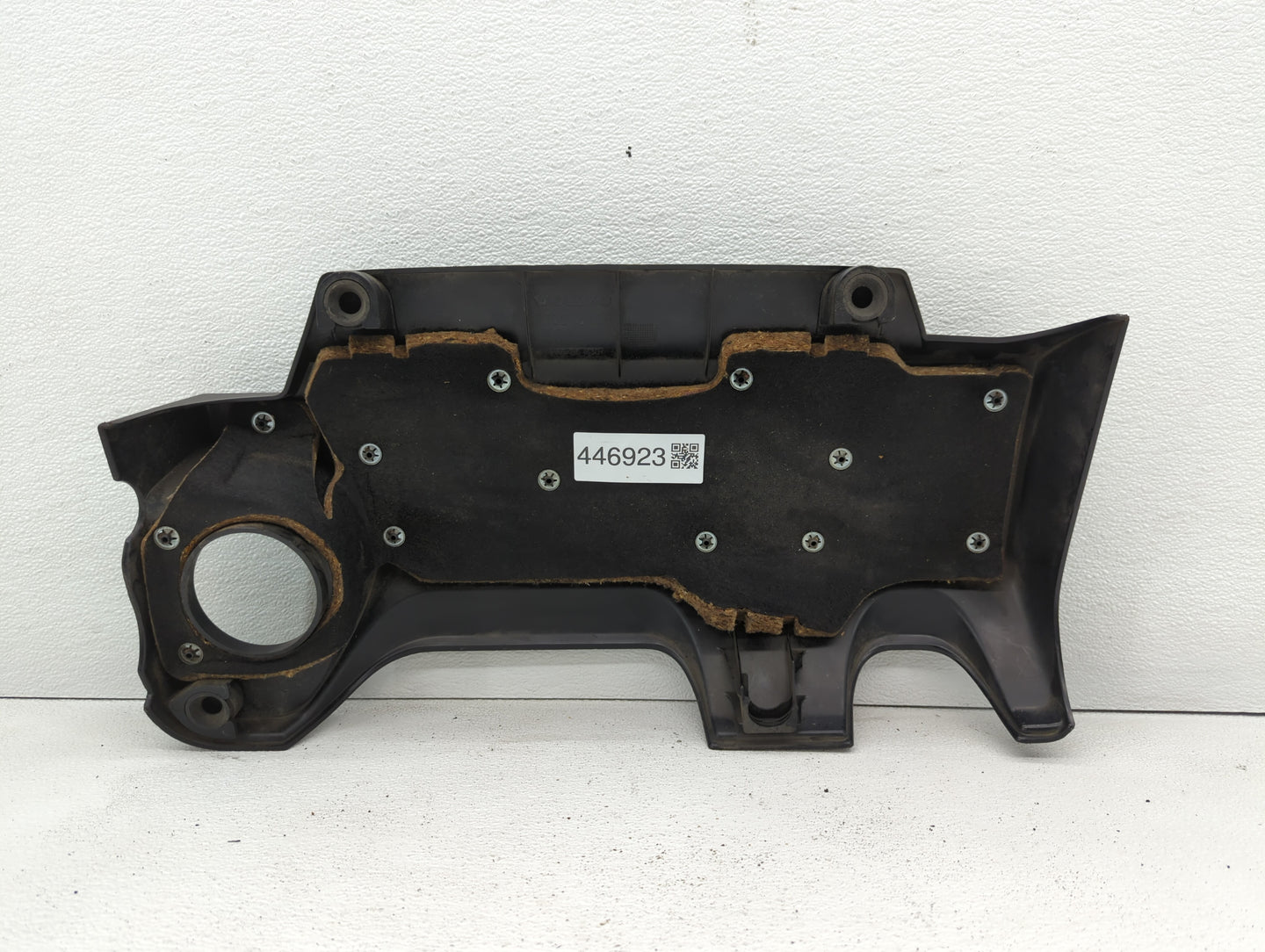 2004 Volvo Xc90 Engine Cover - Oemusedautoparts1.com
