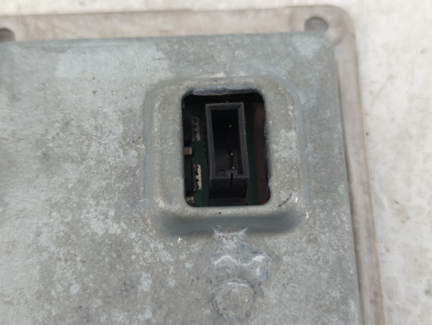 2003-2006 Volvo Xc90 Headlight Ballast Head Light - Oemusedautoparts1.com