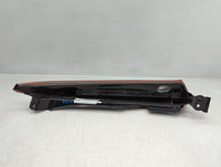 2003-2006 Volvo Xc90 Driver Left Side Deck Lid Mounted Tail Light - Oemusedautoparts1.com