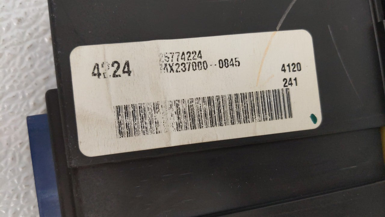 2004 Cadillac Srx Climate Control Module Temperature AC/Heater Replacement P/N:25774224 Fits OEM Used Auto Parts - Oemusedau