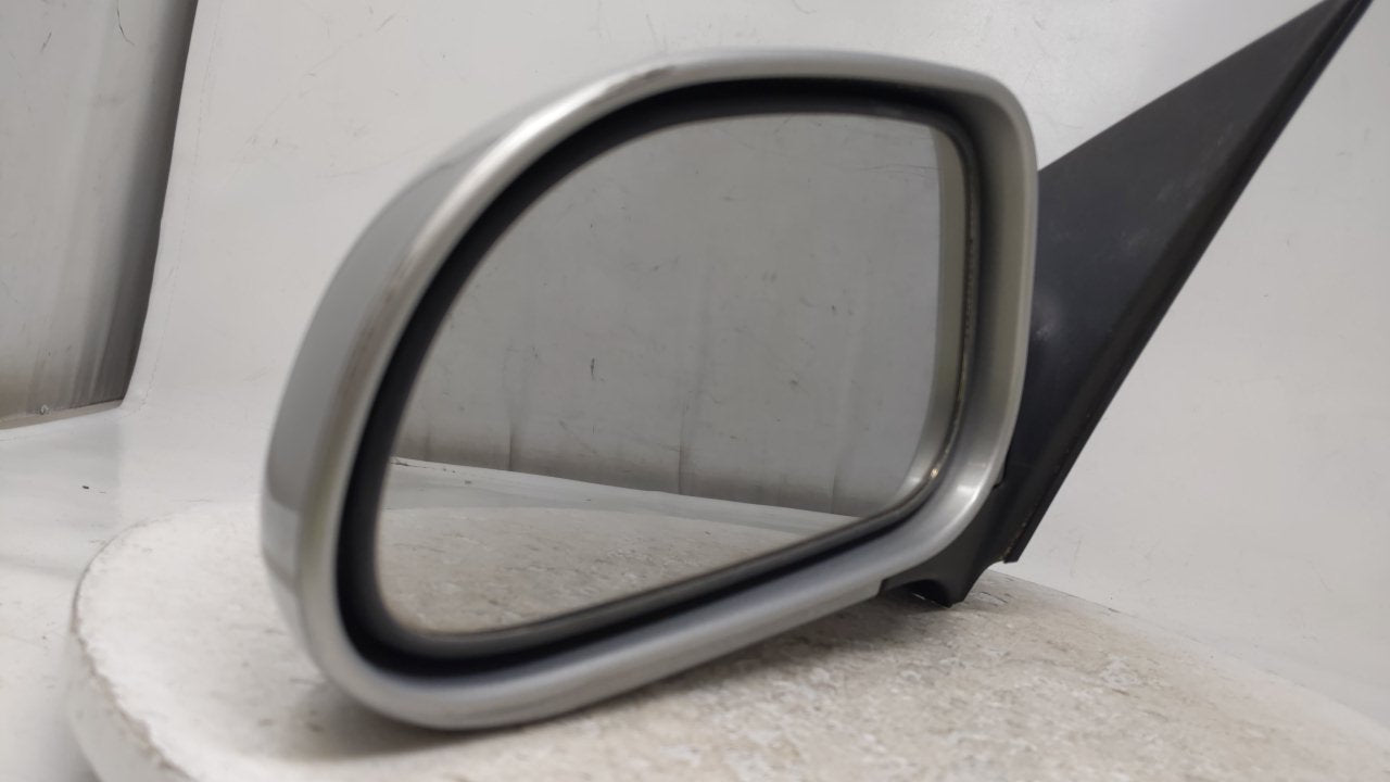 2004-2008 Suzuki Forenza Driver Side View Mirror - Left Door Mirror OEM Used - Oemusedautoparts1.com