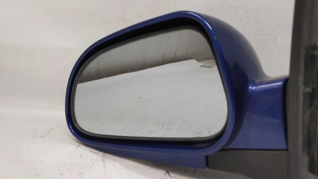 2004-2008 Suzuki Forenza Driver Side View Mirror - Left Door Mirror OEM Used - Oemusedautoparts1.com