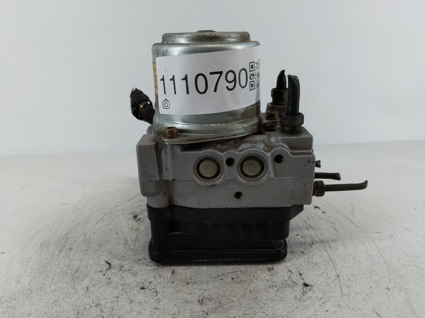 2005 Acura Mdx ABS Pump Control Module Replacement Fits OEM Used Auto Parts - Oemusedautoparts1.com