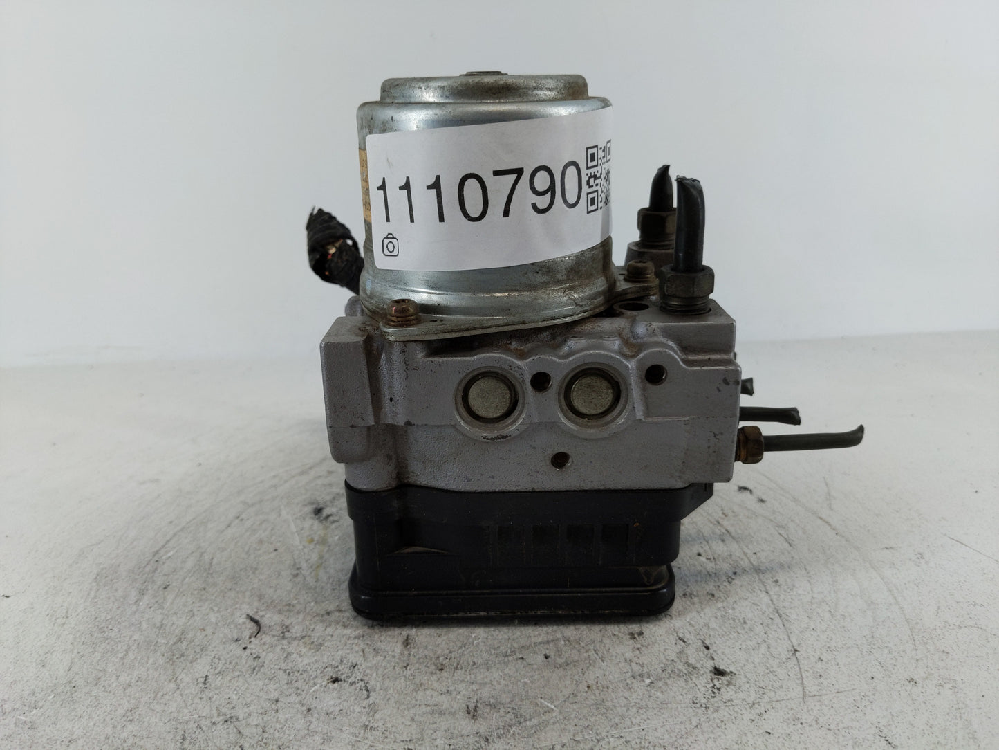 2005 Acura Mdx ABS Pump Control Module Replacement Fits OEM Used Auto Parts - Oemusedautoparts1.com