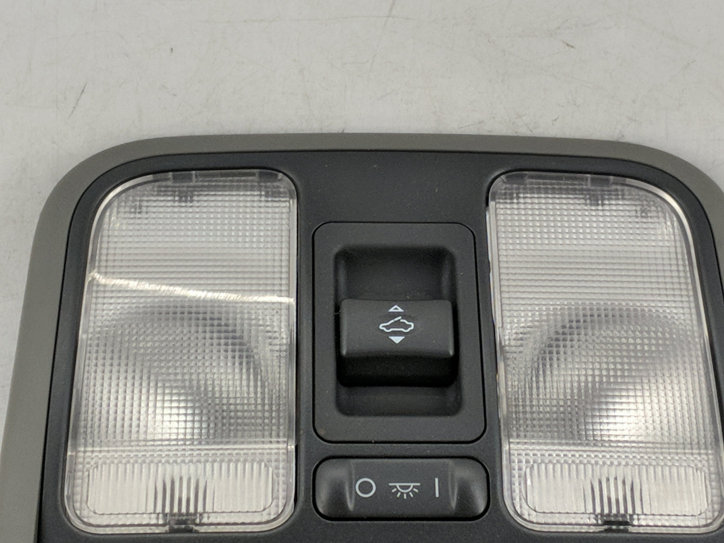 2005 Acura Mdx Overhead Roof Console Gray - Oemusedautoparts1.com