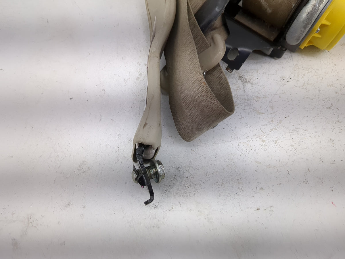 2005-2008 Acura Rl Passenger Right Seat Belt Front Retractor Tan - Oemusedautoparts1.com