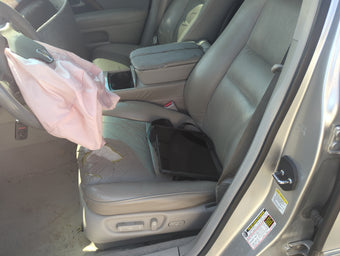 compare product 2005-2005 Acura Rl Driver Front Seat Oem
