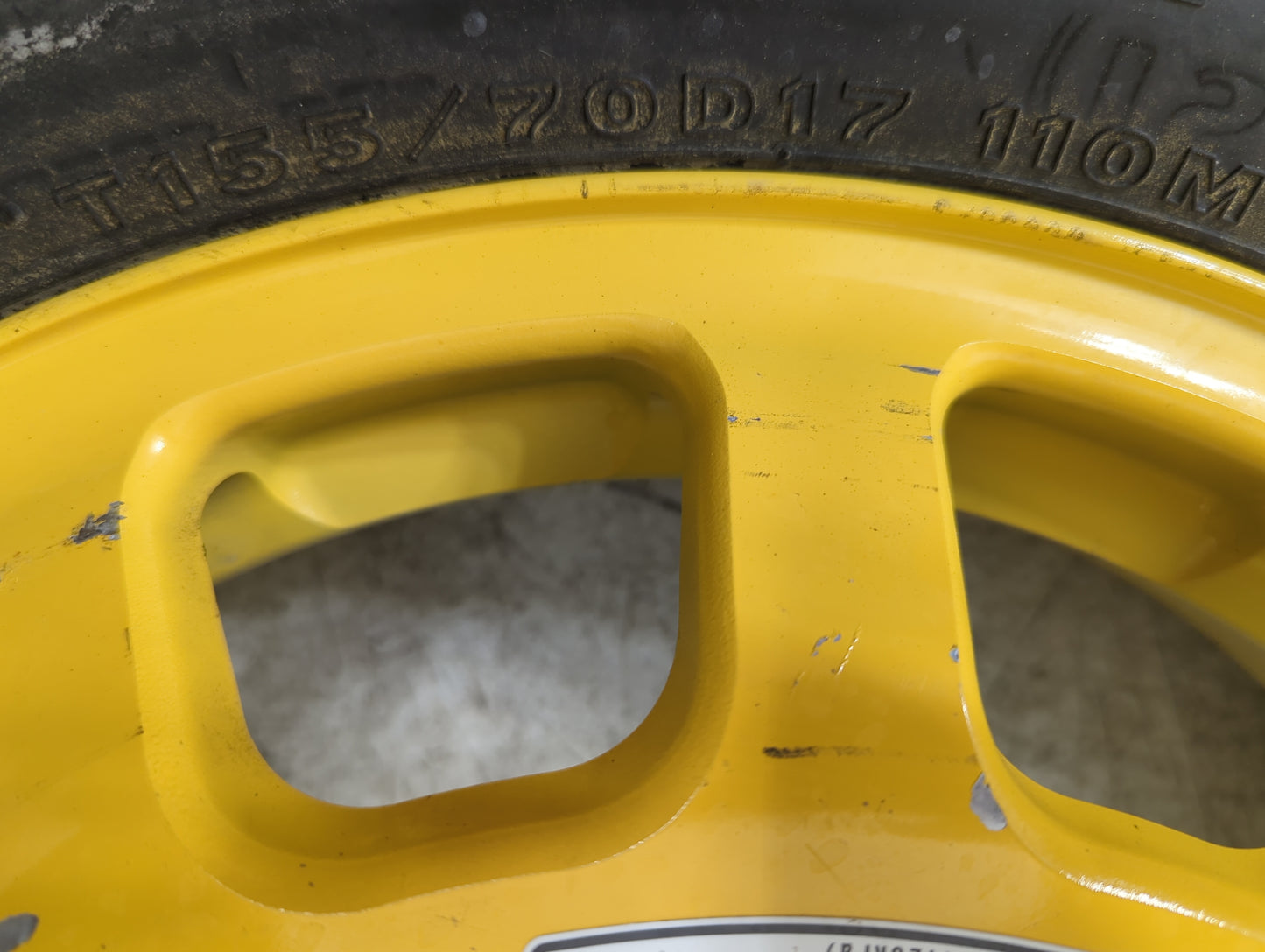 2005-2012 Acura Rl Spare Donut Tire Wheel Rim Oem - Oemusedautoparts1.com