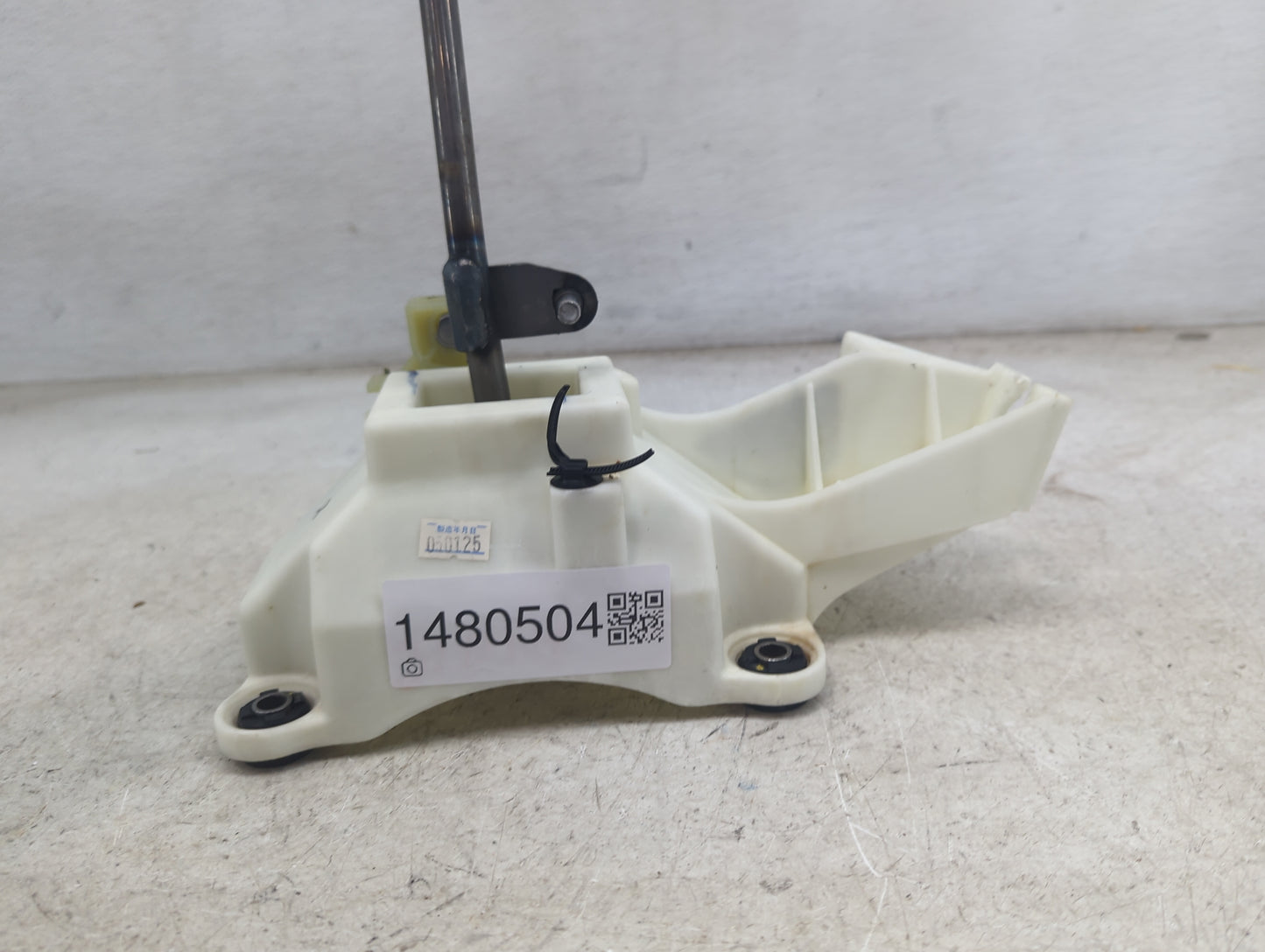 2005 Acura Rsx Floor Console Assembly Shifter - Oemusedautoparts1.com