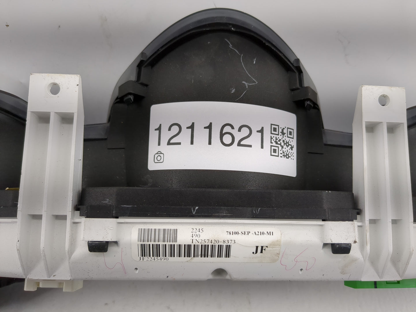 2005-2006 Acura Tl Instrument Cluster Speedometer Gauges P/N:TN257420-8373 Fits Fits 2005 2006 OEM Used Auto Parts - Oemused