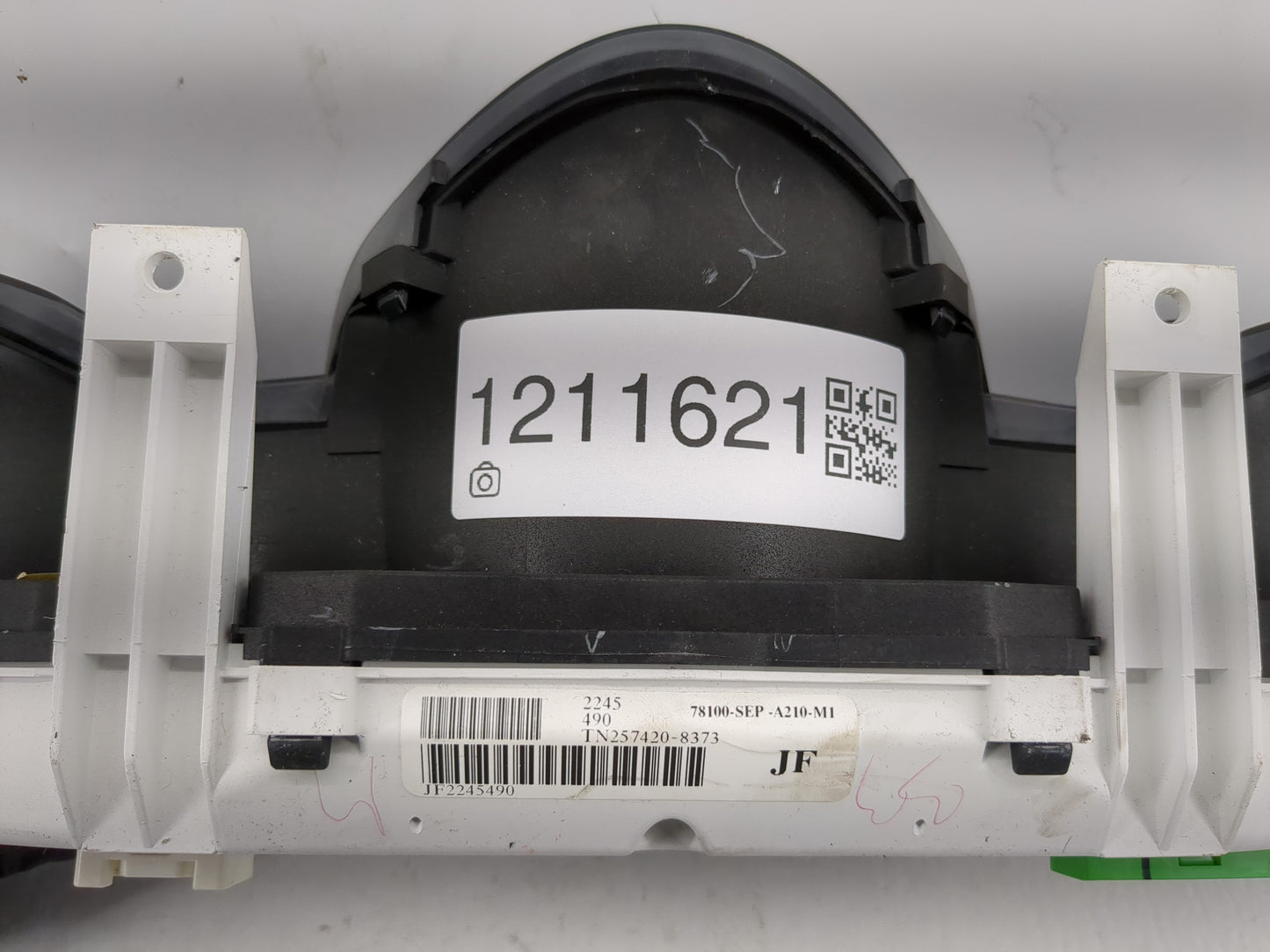 2005-2006 Acura Tl Instrument Cluster Speedometer Gauges P/N:TN257420-8373 Fits Fits 2005 2006 OEM Used Auto Parts - Oemused