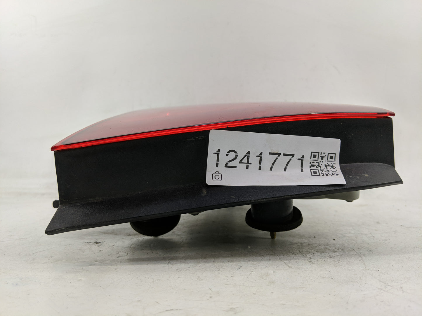 2004-2006 Acura Tl Tail Light Assembly Driver Left OEM P/N:949 301-19 949 301-17 Fits Fits 2004 2005 2006 OEM Used Auto Part