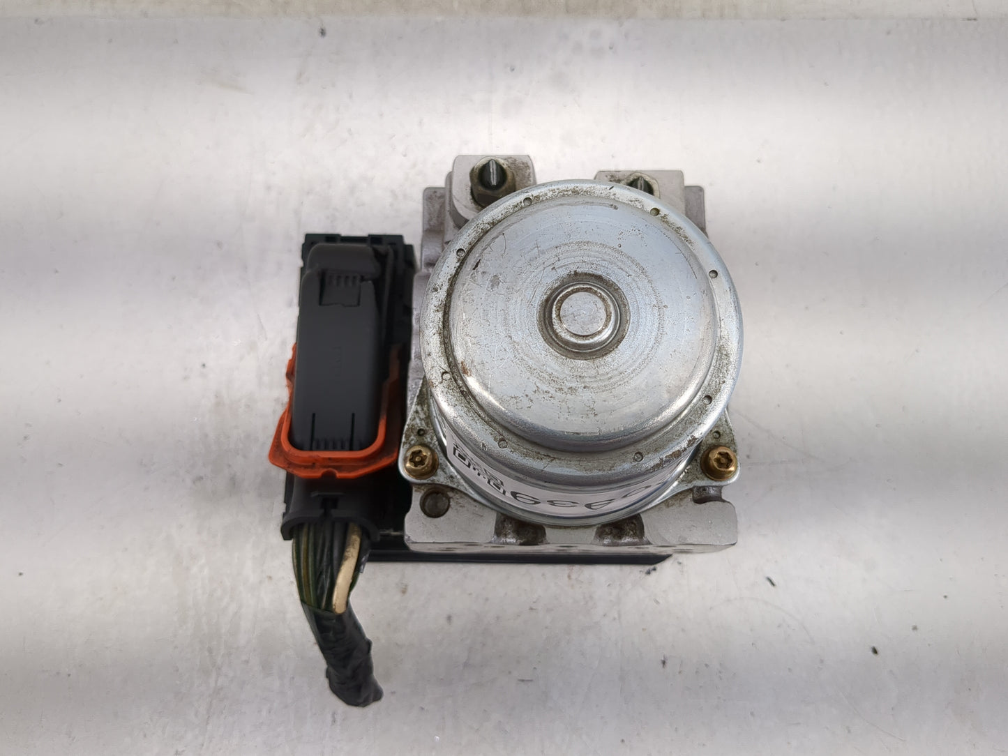 2005-2006 Acura Tl ABS Pump Control Module Replacement Fits Fits 2005 2006 OEM Used Auto Parts - Oemusedautoparts1.com