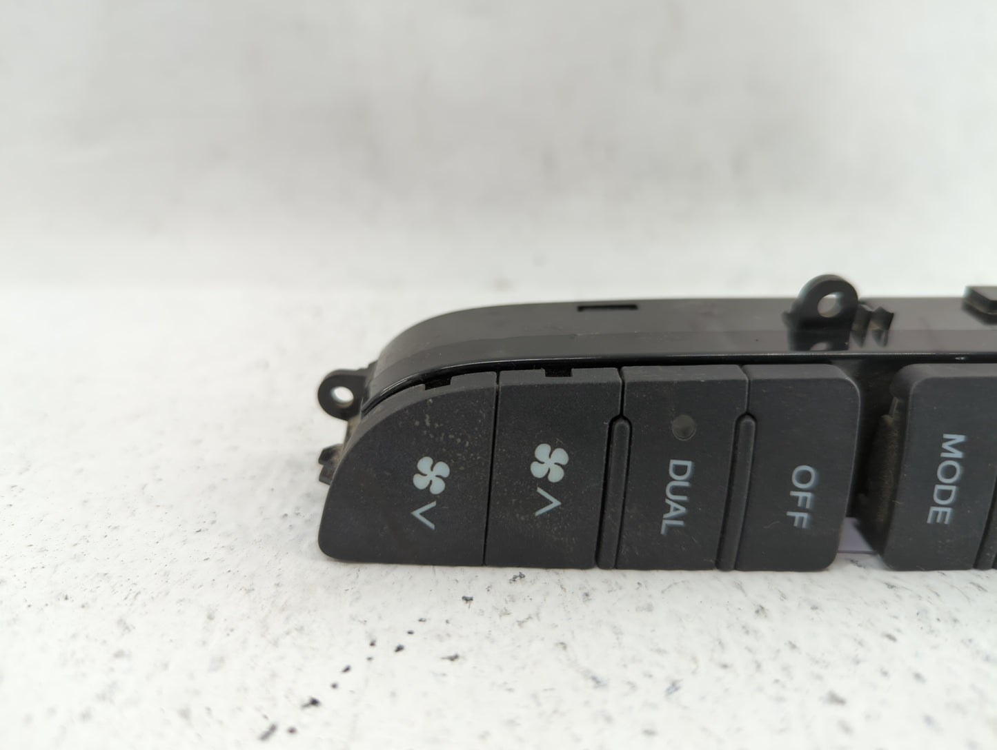 2004-2008 Acura Tl Climate Control Module Temperature AC/Heater Replacement P/N:M24722 Fits Fits 2004 2005 2006 2007 2008 OE