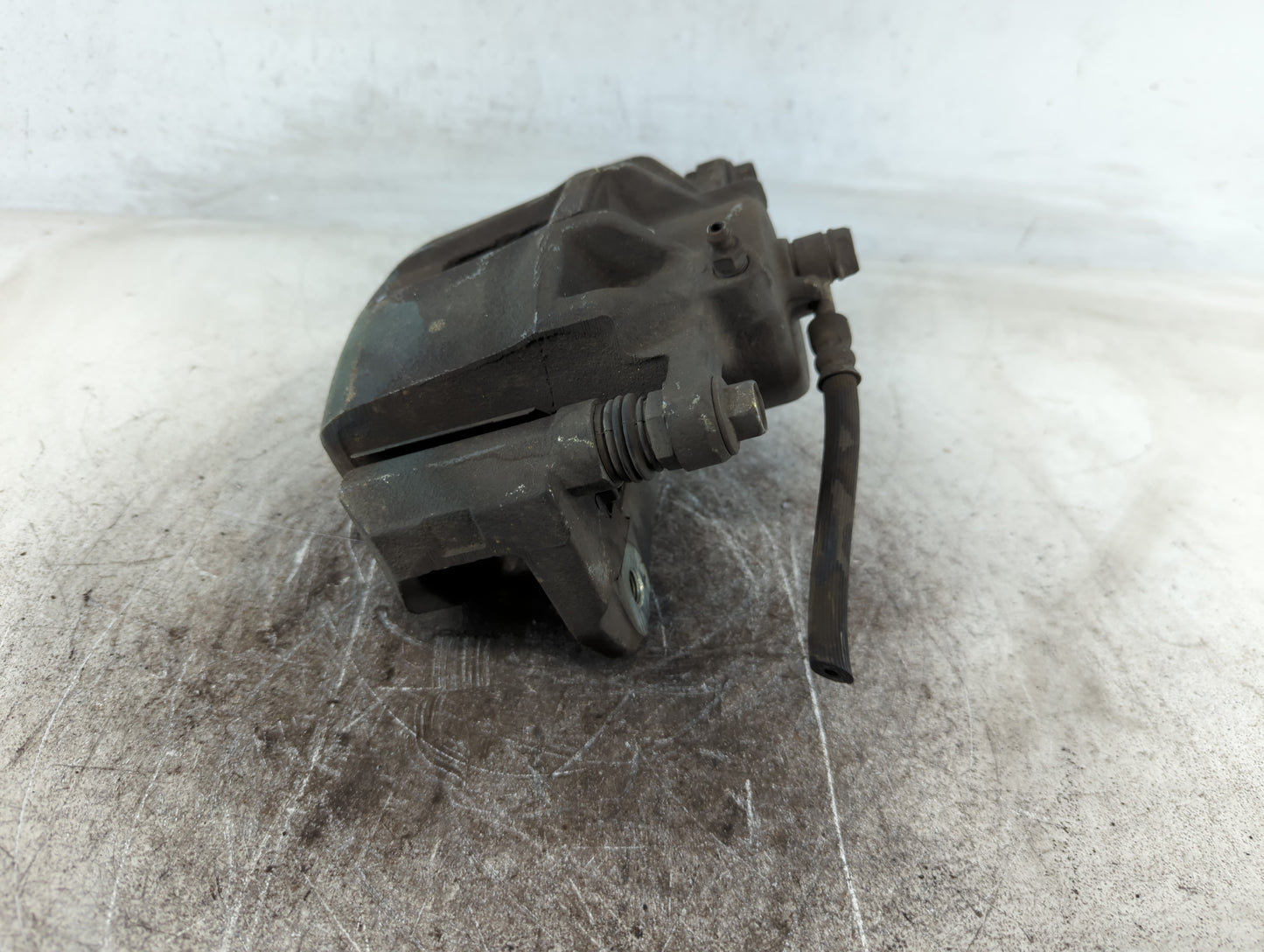 2005 Acura Tl Front Driver Left Brake Caliper - Oemusedautoparts1.com