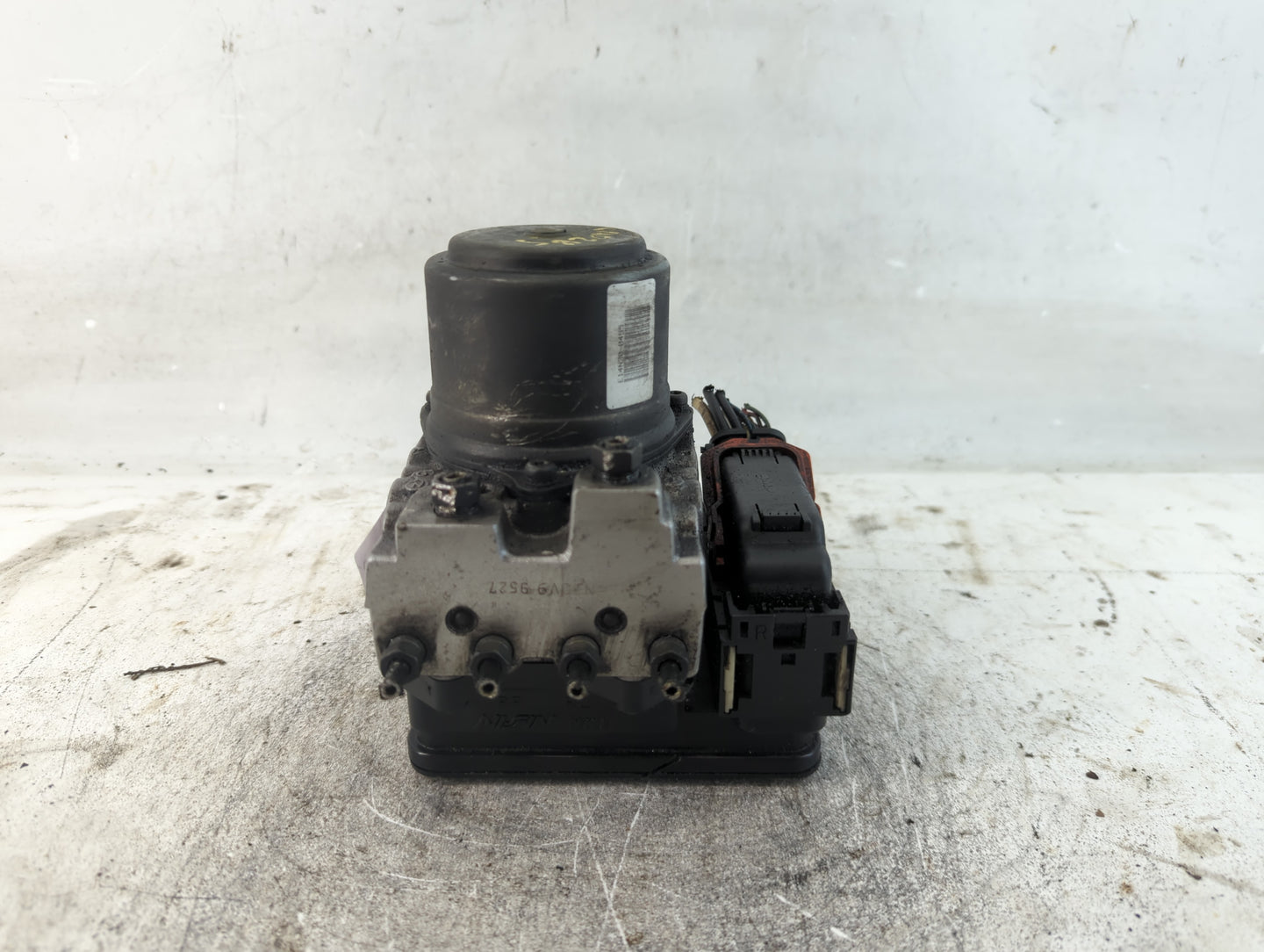 2005-2006 Acura Tl ABS Pump Control Module Replacement P/N:N30V9 9527 Fits Fits 2005 2006 OEM Used Auto Parts - Oemusedautop